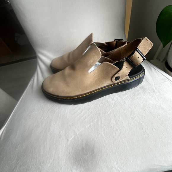 Dr. Marten's Beige Carlson Suede Casual Sling back Mules Men's 8 new - Picture 3 of 7
